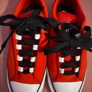 Converse Chuck Taylor Unisex Puff Shoe